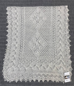 Пуховый палантин ажурный Р160х60