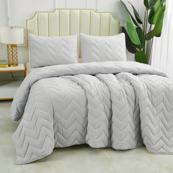 Покрывало 230х250 и 2 наволочки 50х70 Sofi De MarkO Робби серое