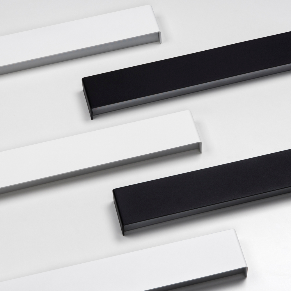 810527 Бра FIUME LED 20W 1900LM ЧЕРНЫЙ 3000K