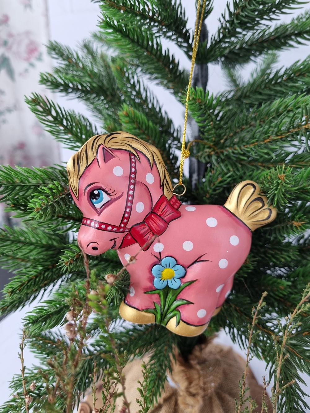 Лошадка Пони ёлочная игрушка из фарфора