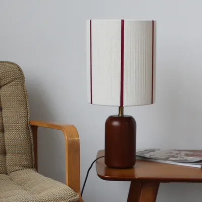 Лампа настольная