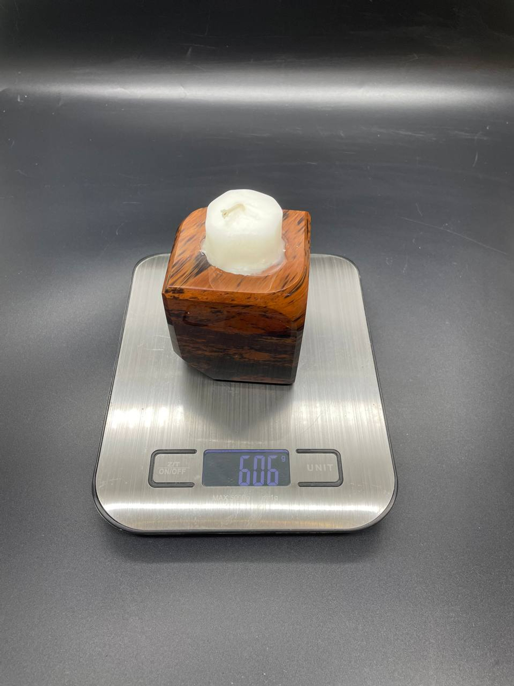 Подсвечник обсидиановый скругленный