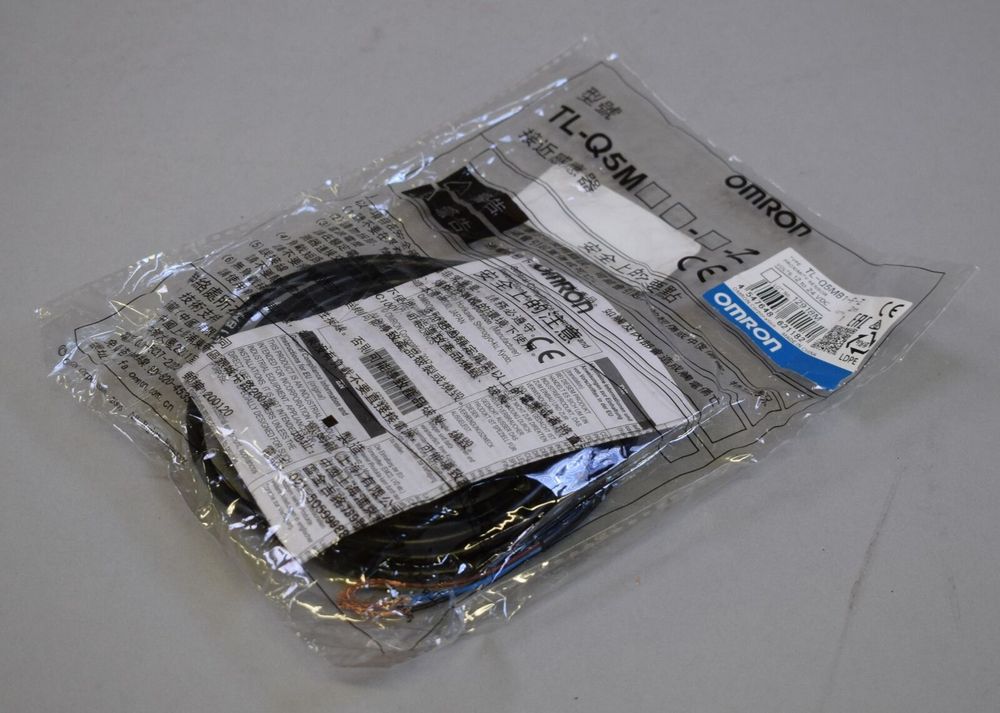 OMRON TL-Q5MB1-F-Z