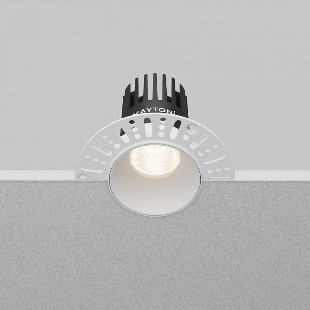 Встраиваемый светильник Maytoni Dip DL119-10W-4K-TRS-W