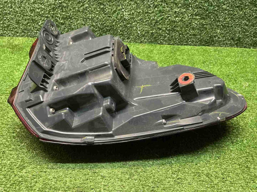 Фонарь правый внешний BMW X3 G01 (2017-2021)