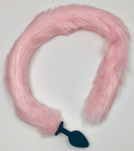 Синяя силиконовая анальная пробка с розовым хвостиком - размер L (Цвет: синий с розовым)