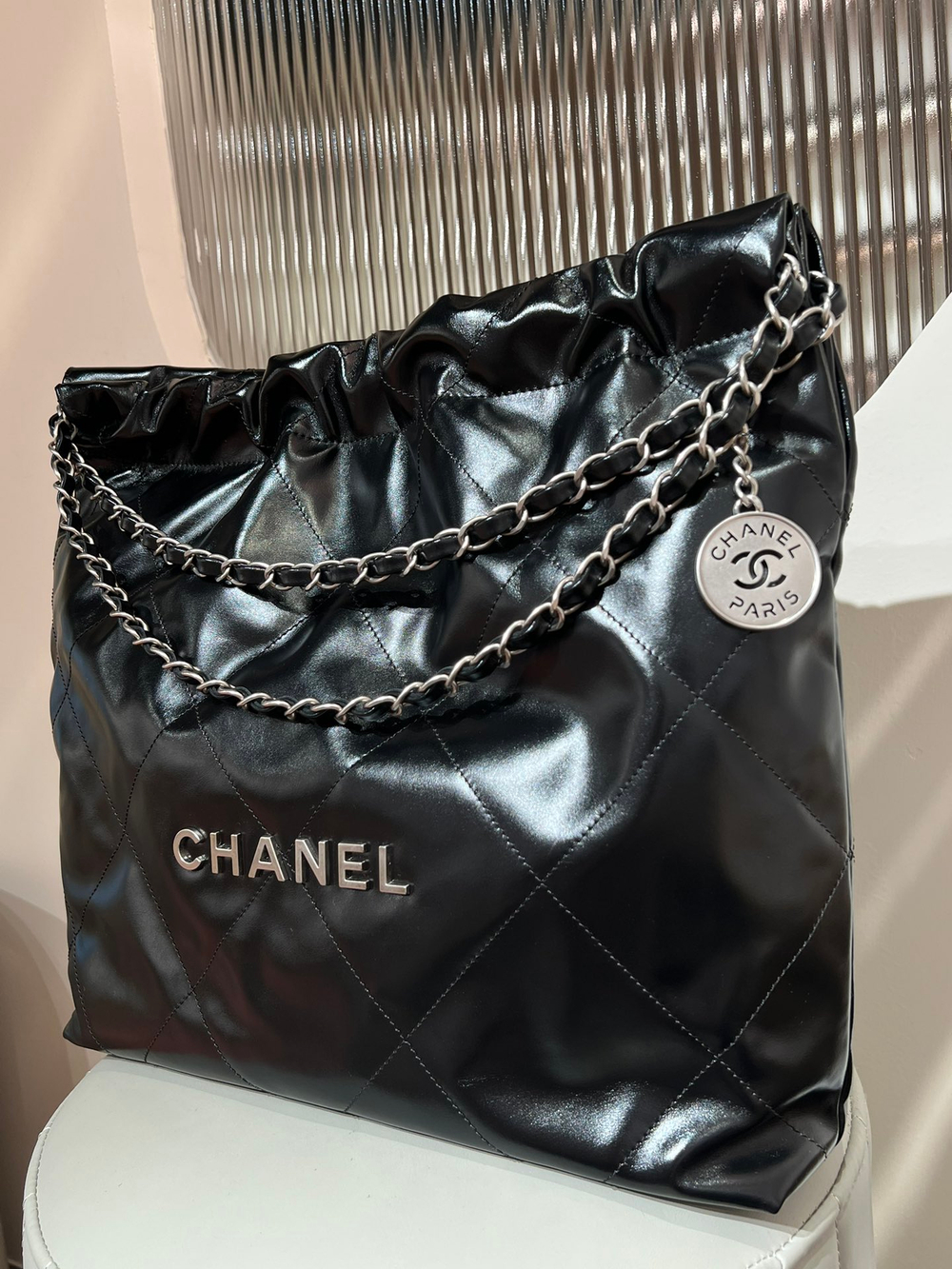 Chanel 22 Handbag