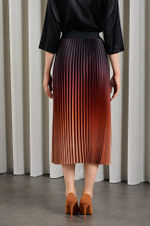 4820 Юбка женская (бордовый градиент)