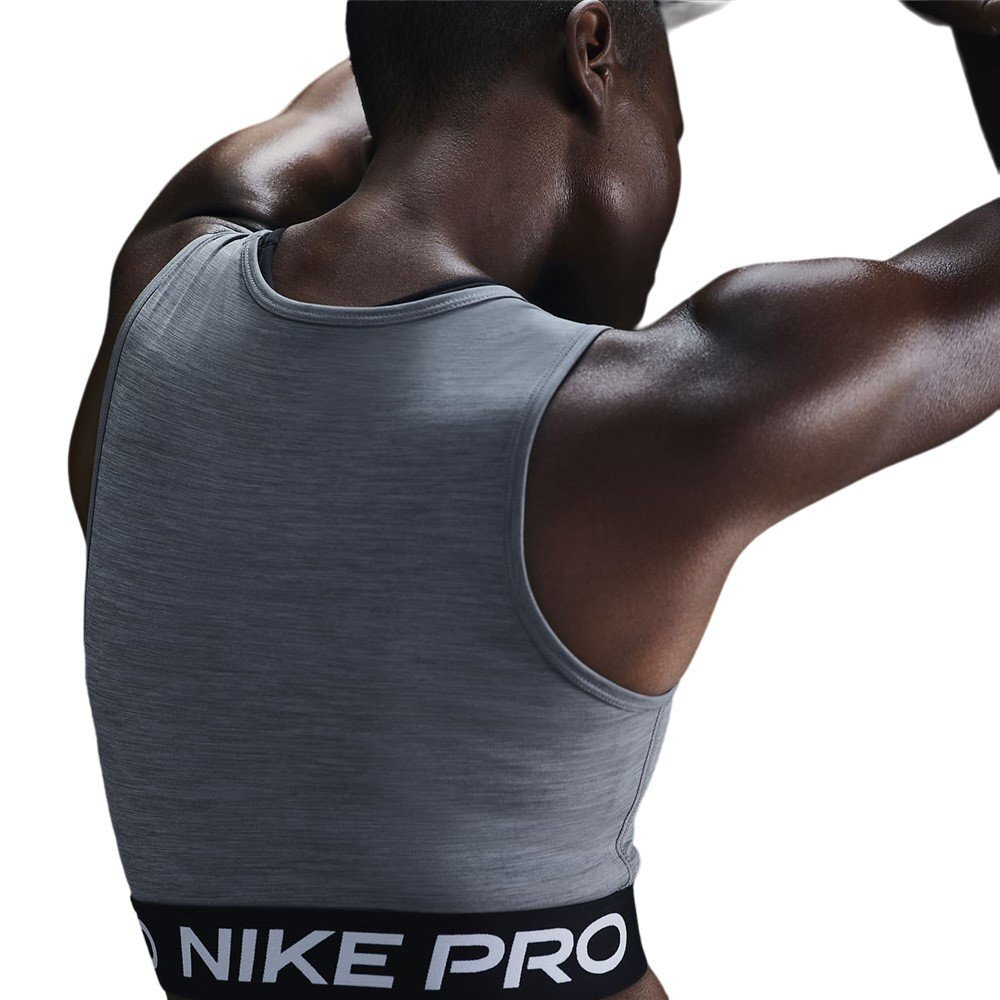 Баскетбольная женская футболка Nike Pro Dri-FIT T-Shirt Grey