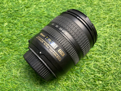 Nikon 18-70mm 3.5-4.5G ED-IF AF-S DX Zoom Nikkor