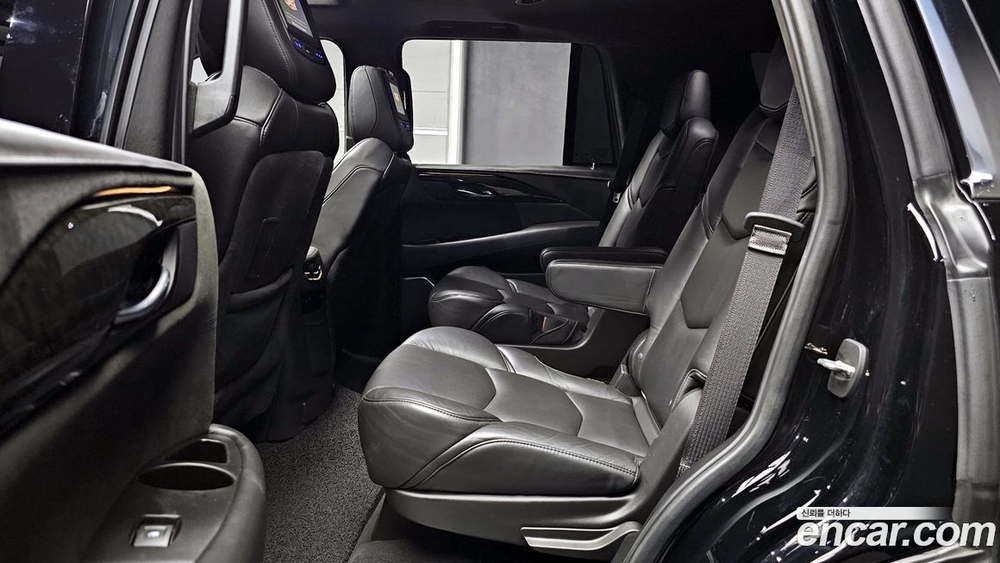 Cadillac Escalade 6.2 (11.2019)
