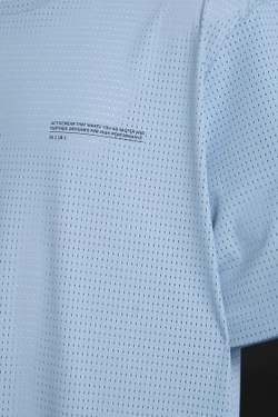 ZARA ПЕРФОРИРОВАННАЯ СПОРТИВНАЯ ФУТБОЛКА, НЕБЕСНО-ГОЛУБОЙ