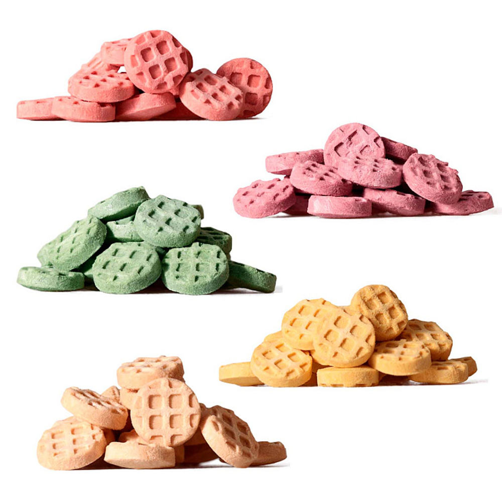 Лакомство Ranova для кошек сублимированное Вафли микс вкусов: козье молоко, клюква, тыква, черника, ячмень, 60 г