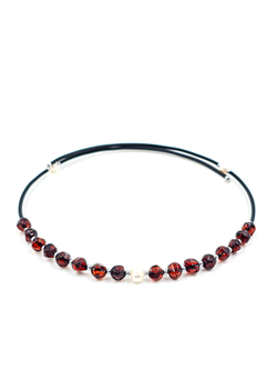 Чокер из цельного янтаря с жемчугом. Натуральный янтарь и жемчуг