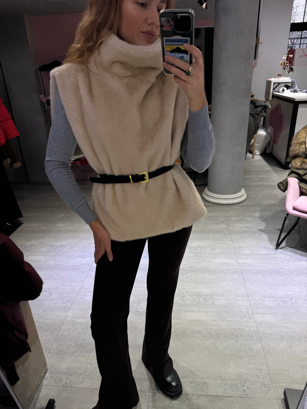 Манишка меховая бежевый