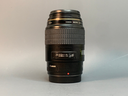 Canon EF 100mm 2.8 Macro USM