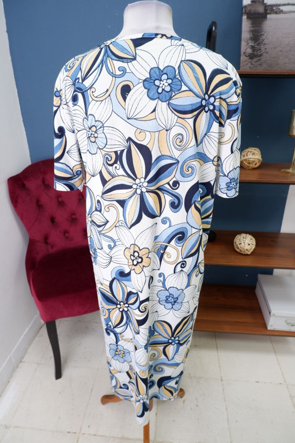 Платье оригинальное 54-56 размер