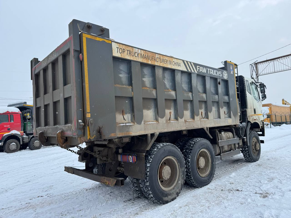 FAW J6 6x6 Самосвал CA3250P66K24L1TE5 (Дизельный, 11,1 л, 420 л.с., МТ)