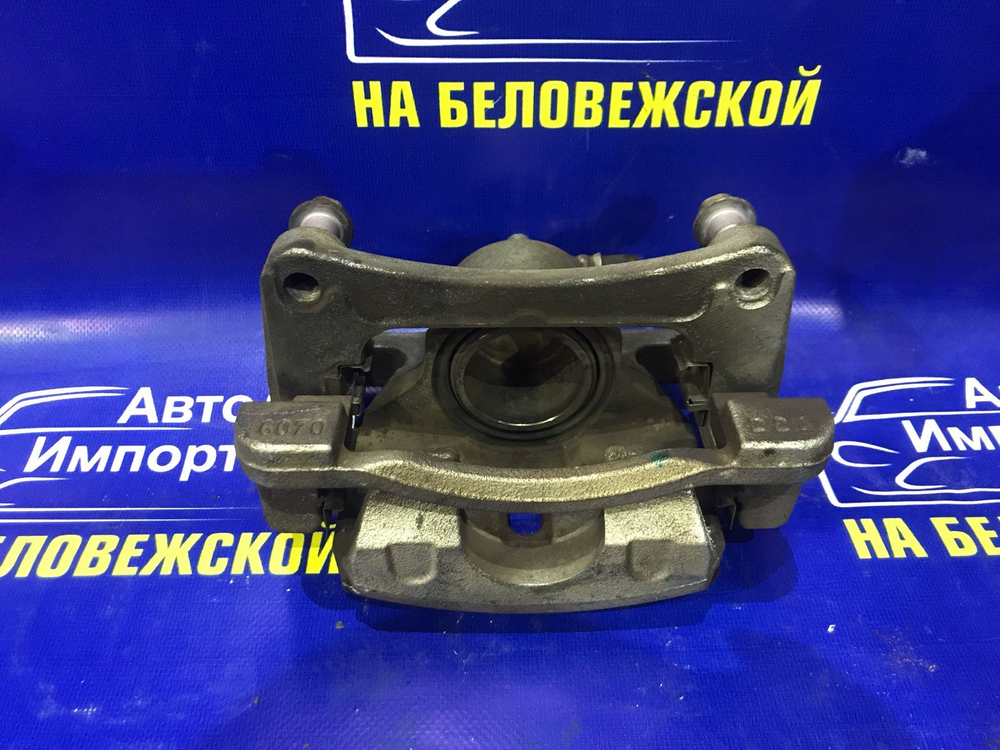 Суппорт тормозной передний правый MAZDA CX-5 2014