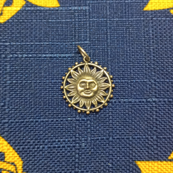Подвеска. Солнце