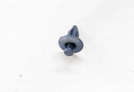 90116-KWT-900. RIVET, PUSH, 7MM