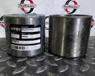 Втулка 4V-8674