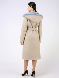 Дубленка зимняя натуральная с капюшоном