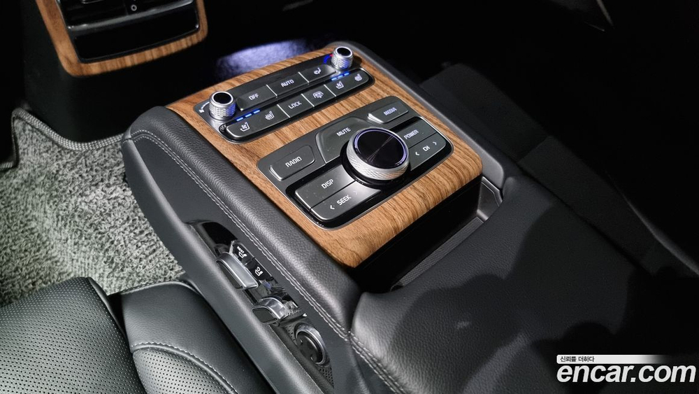 Kia The New K9 (Quoris/K900) 2 Generation 3.3 T-GDI AWD (01.2023)