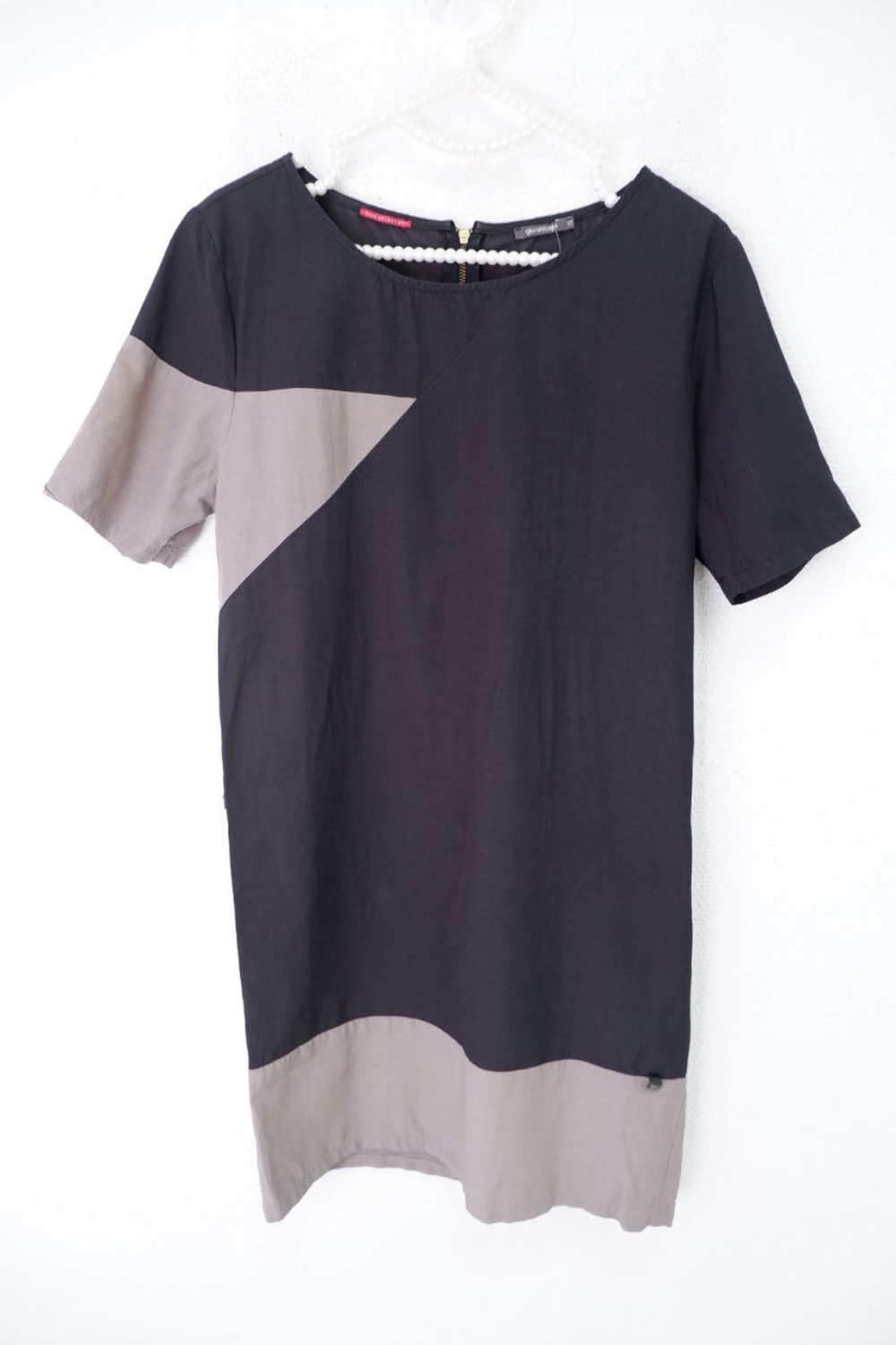 Платье Gsus Sindustries практичное 42 размер