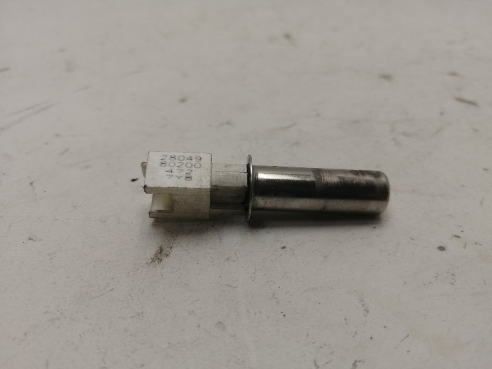 WMD75105BL кт98 Датчик температуры для стиральной машины Beko 2804980200 б/у
