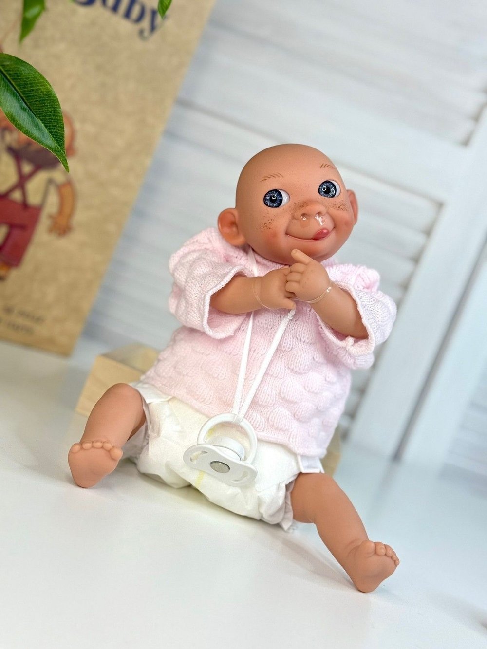 Кукла LAMAGIK мягконабивная  28см Carita (2801A)