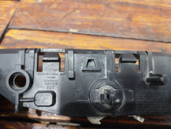 Кронштейн переднего бампера правый Chery Arrizo 8 22-нв Б/У Оригинал 602001600AA