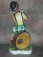 Статуэтка. Фарфор. Клоун. Capodimonte. Италия