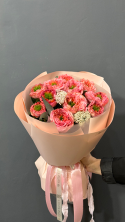 Букет роз мандарин экспрешн с озатамнусом