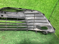 Решетка переднего бампера Toyota Camry xv70 17-21