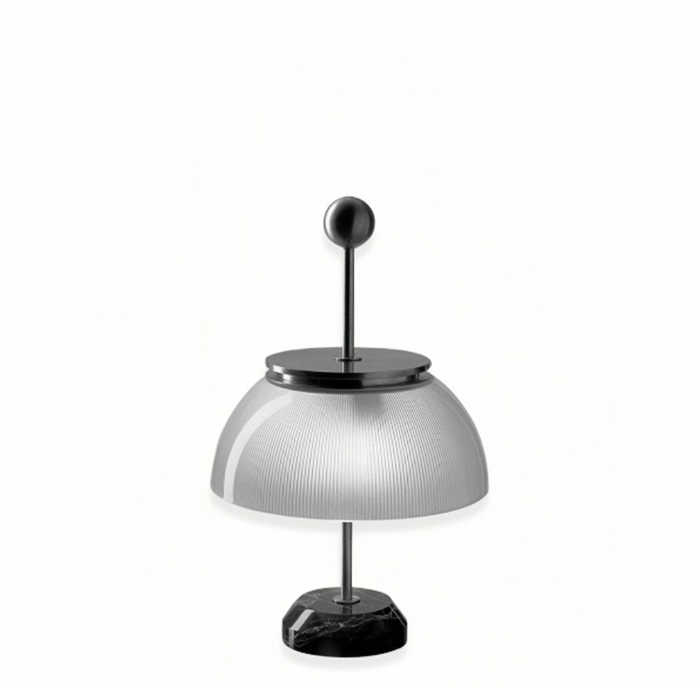 Table design lamp Alfa by  Artemide