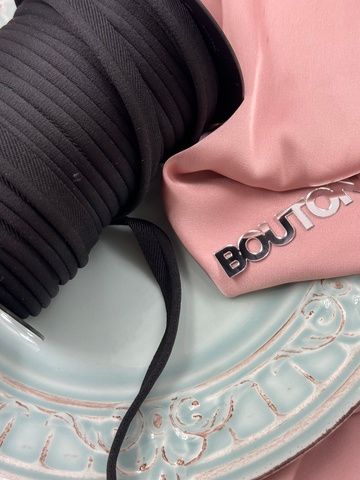 Кант эластичный декоративный черный