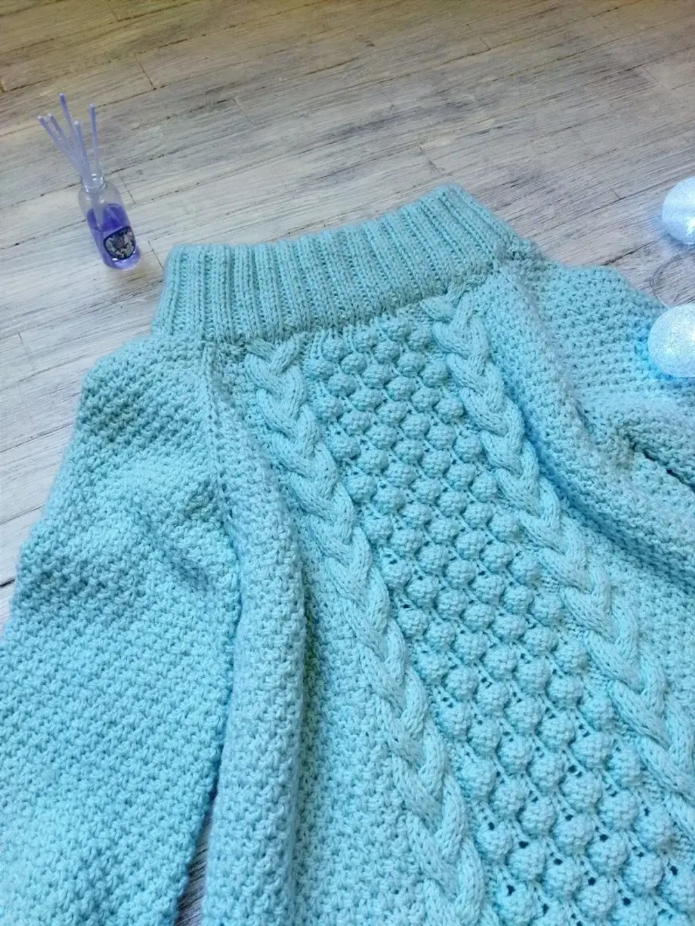 Платье вязаное