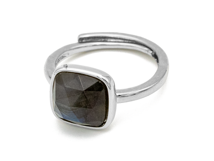 Кольцо квадратное "Лабрадорит" 10,5мм (уценка)