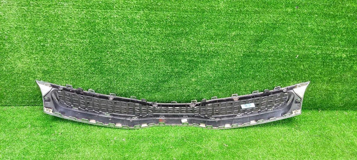 Решетка радиатора KIA Rio 4 X-Line (2017-2020)