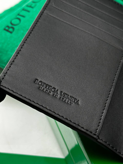 Обложка для паспорта Bottega Veneta