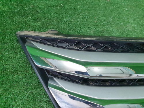 Решетка радиатора Mitsubishi Eclipse Cross (2017-2020)