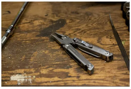 Мультитул Leatherman Free P2 (832638)