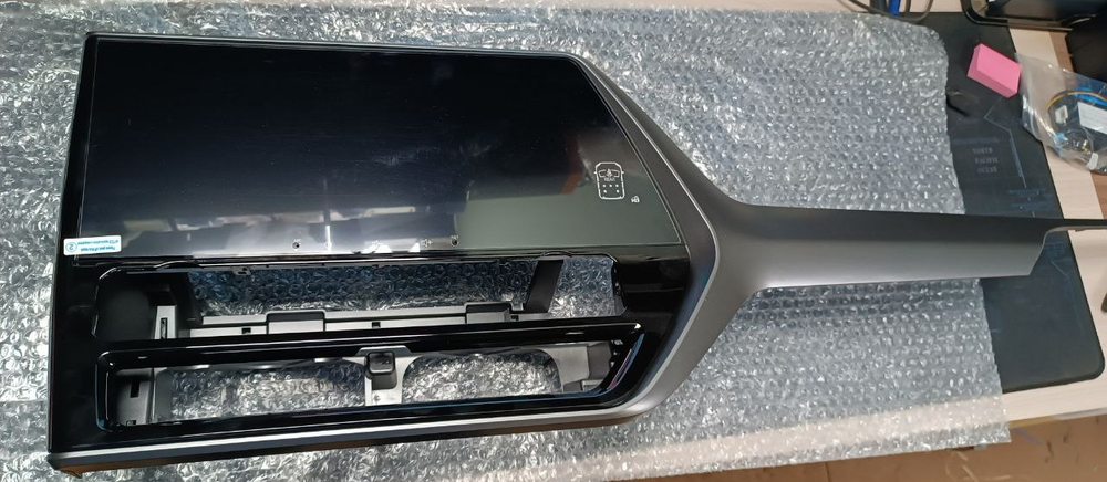 Магнитола для Toyota Highlander 4 2019-2024+ (взамен 8" экрана, Европа/США) - Carmedia YL-T1215L на Android 13, 8Гб+256Гб, 4G SIM-слот, CarPlay