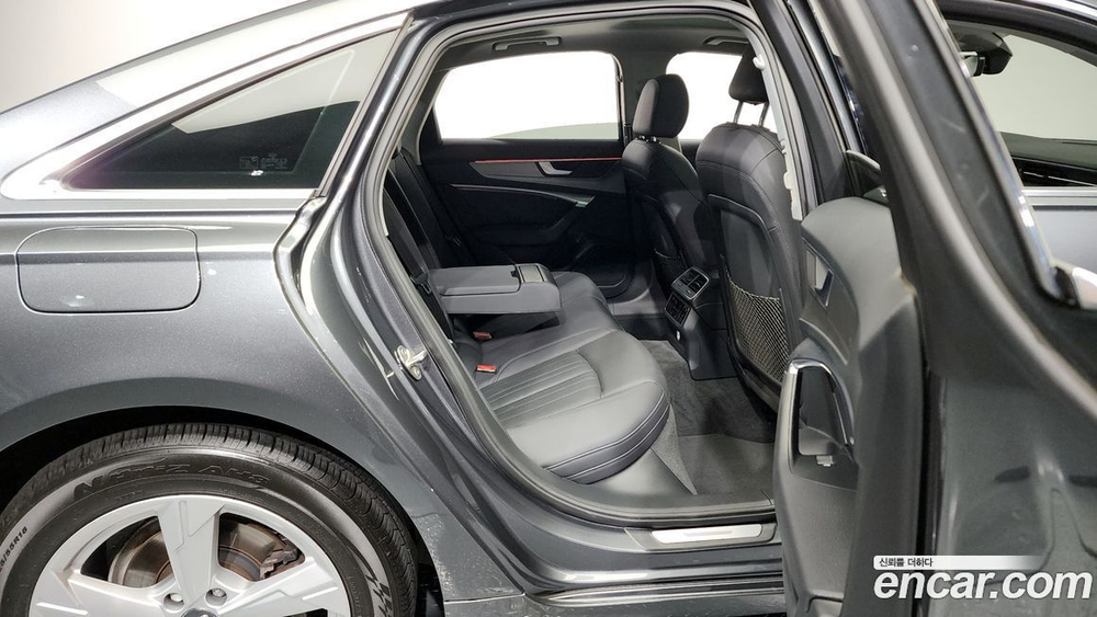 Audi A6 (C8) 40 TDI (01.2020)