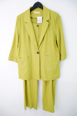 Костюм Allure красивый брючный 54 размер