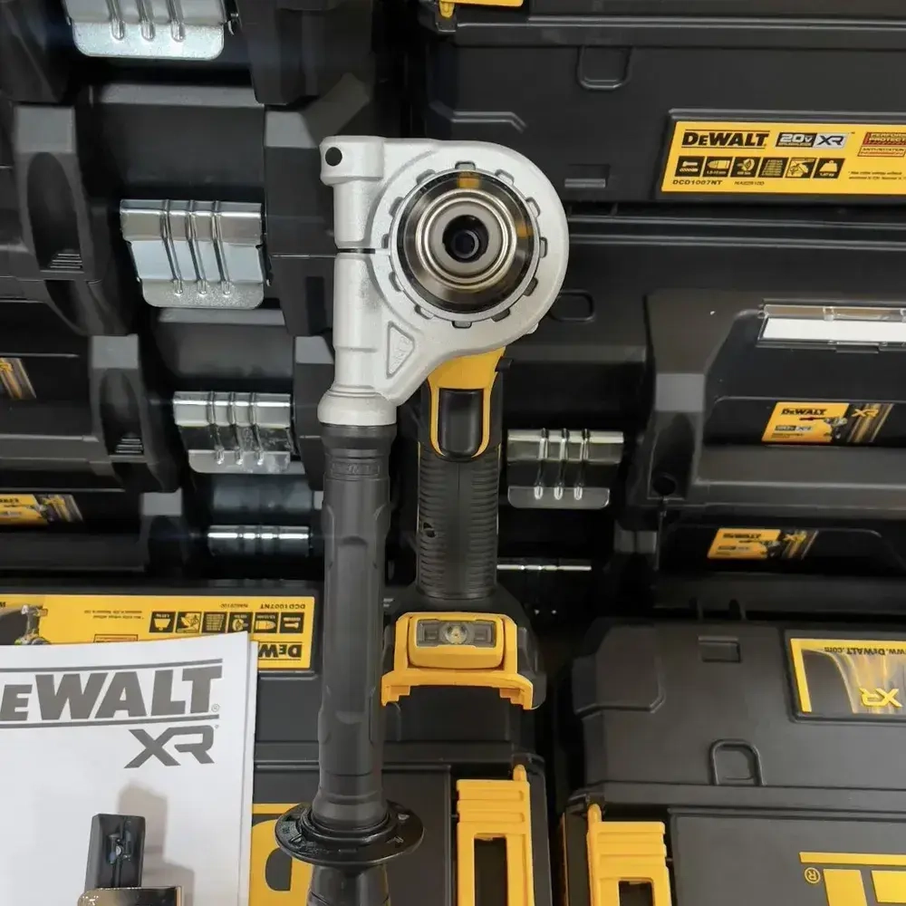 Высоконагрузочная ударная дрель-шуруповерт аккумуляторная DeWalt DCD1007NT 20В, 2250 об/мин, 169 Нм, 38250 уд/мин, без АКБ и ЗУ, с ящик для инструментов