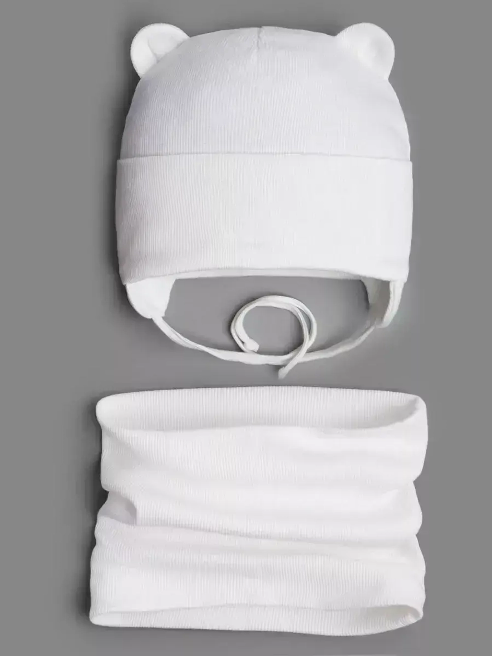 Шапка детская осенняя на завязках и снуд