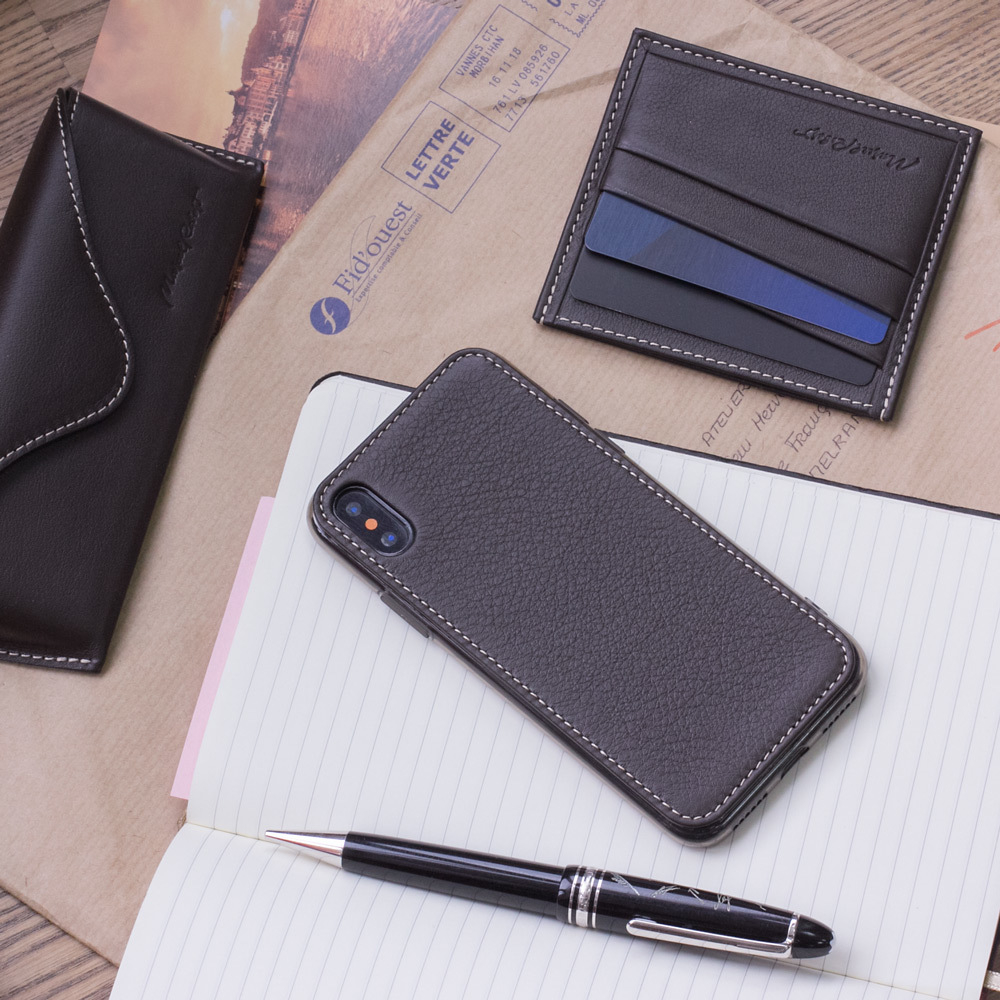 Картхолдер из натуральной кожи теленка, темно-коричневого цвета