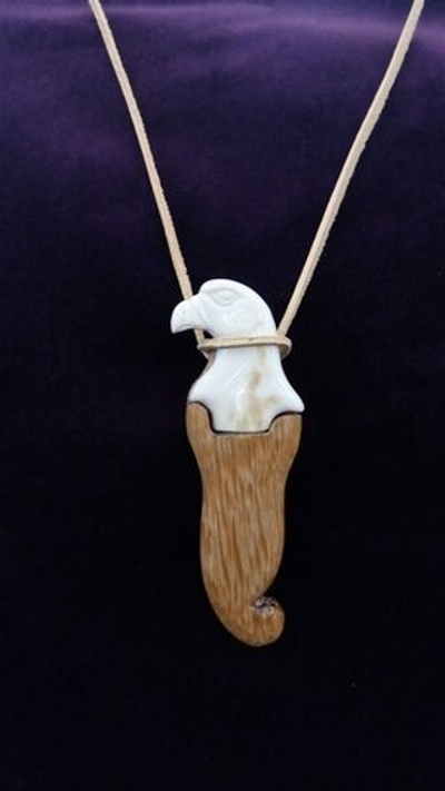 "Орёл", подвеска, рог лося, дерево